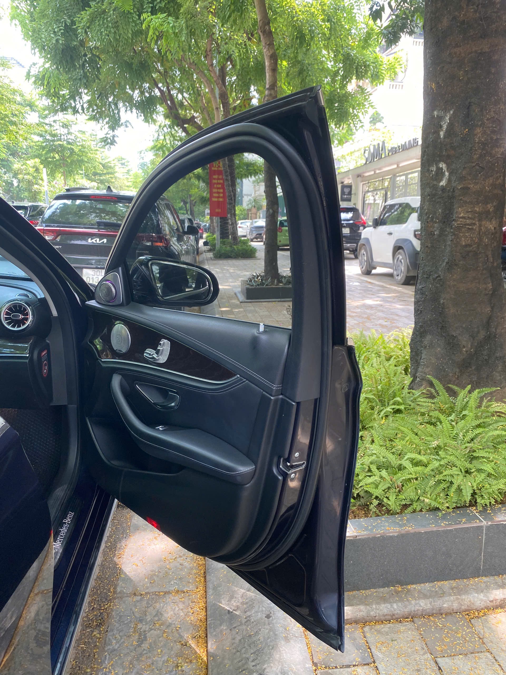 Mercedes E class E250 2017 - Ngoại thất 11