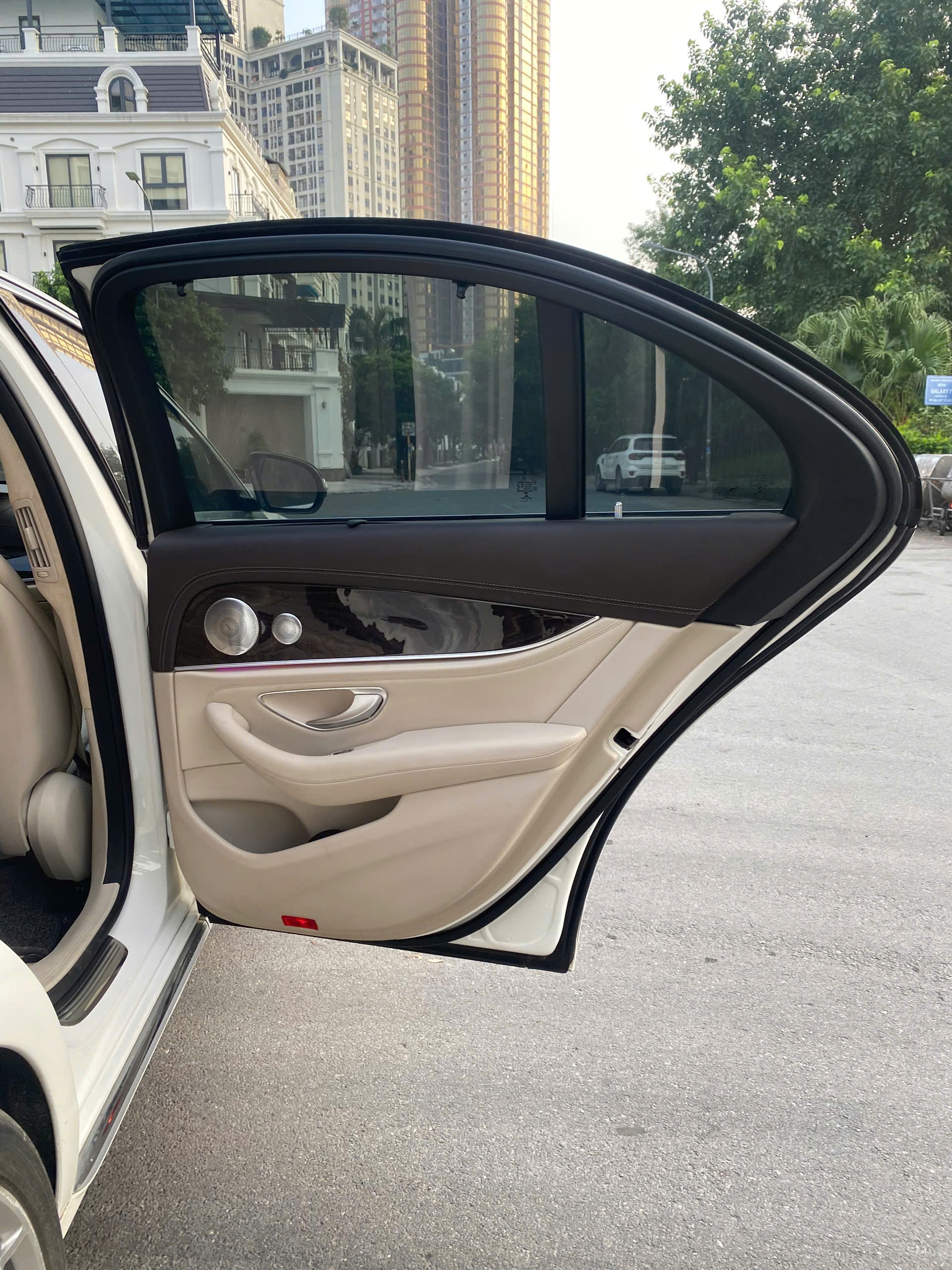 Mercedes E class E250 2017 - Ngoại thất 13