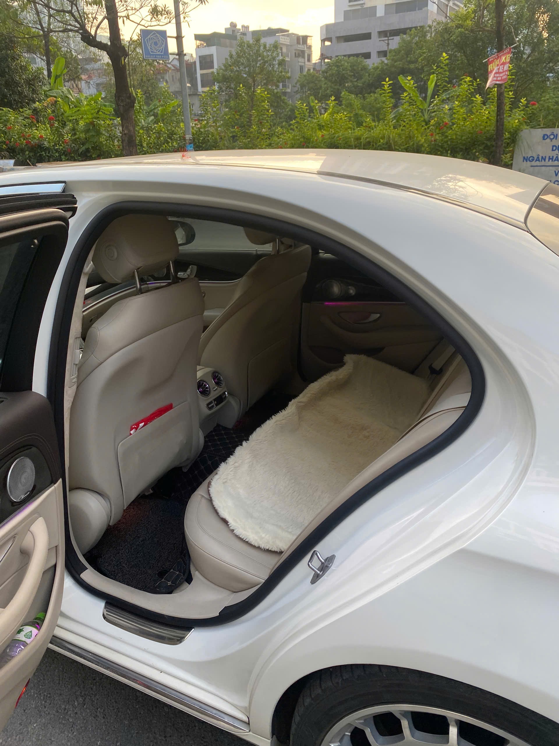 Mercedes E class E250 2017 - Ngoại thất 8