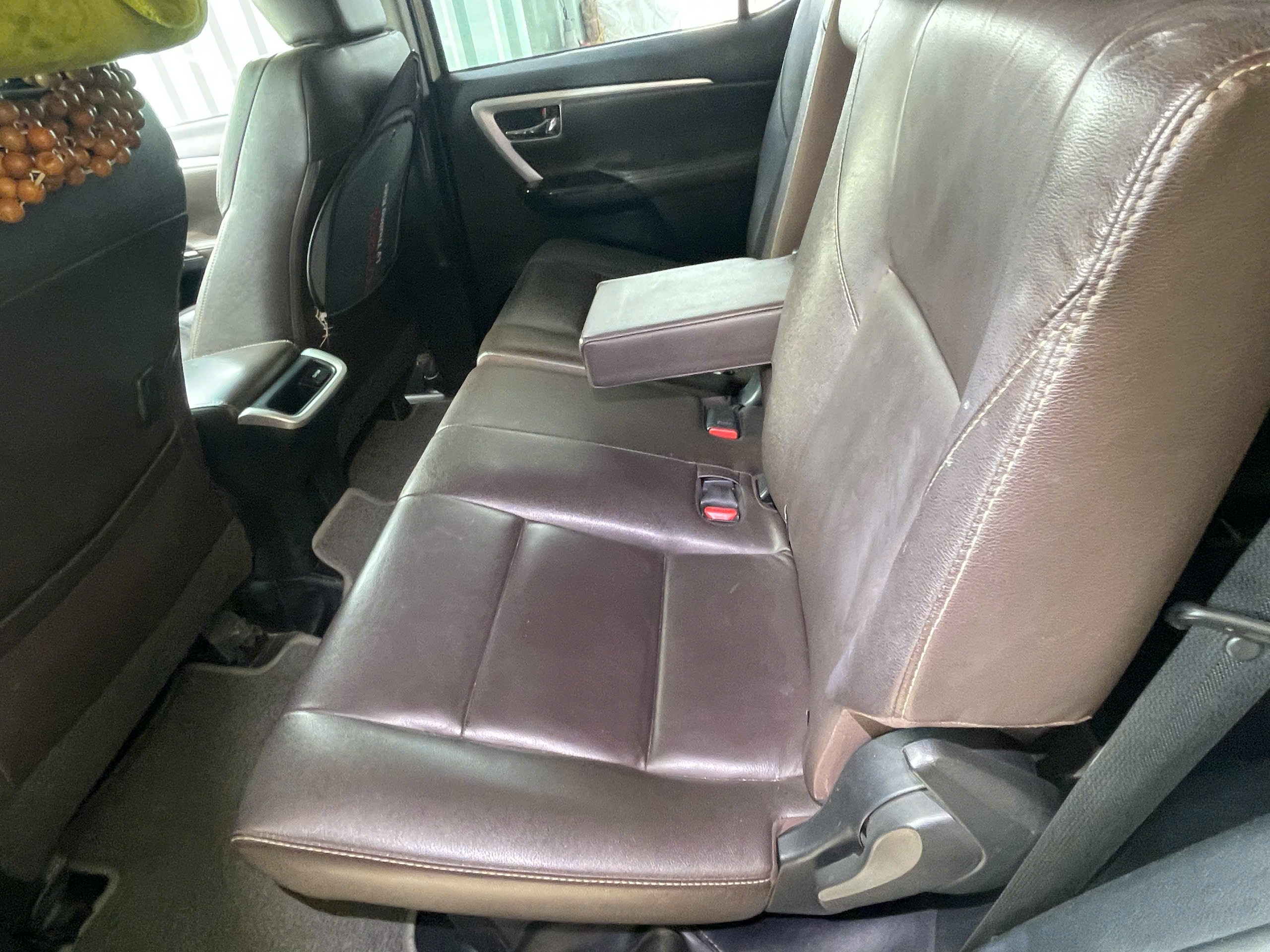 Toyota Fortuner 2.4G 4x2 AT 2018 - Ngoại thất 15