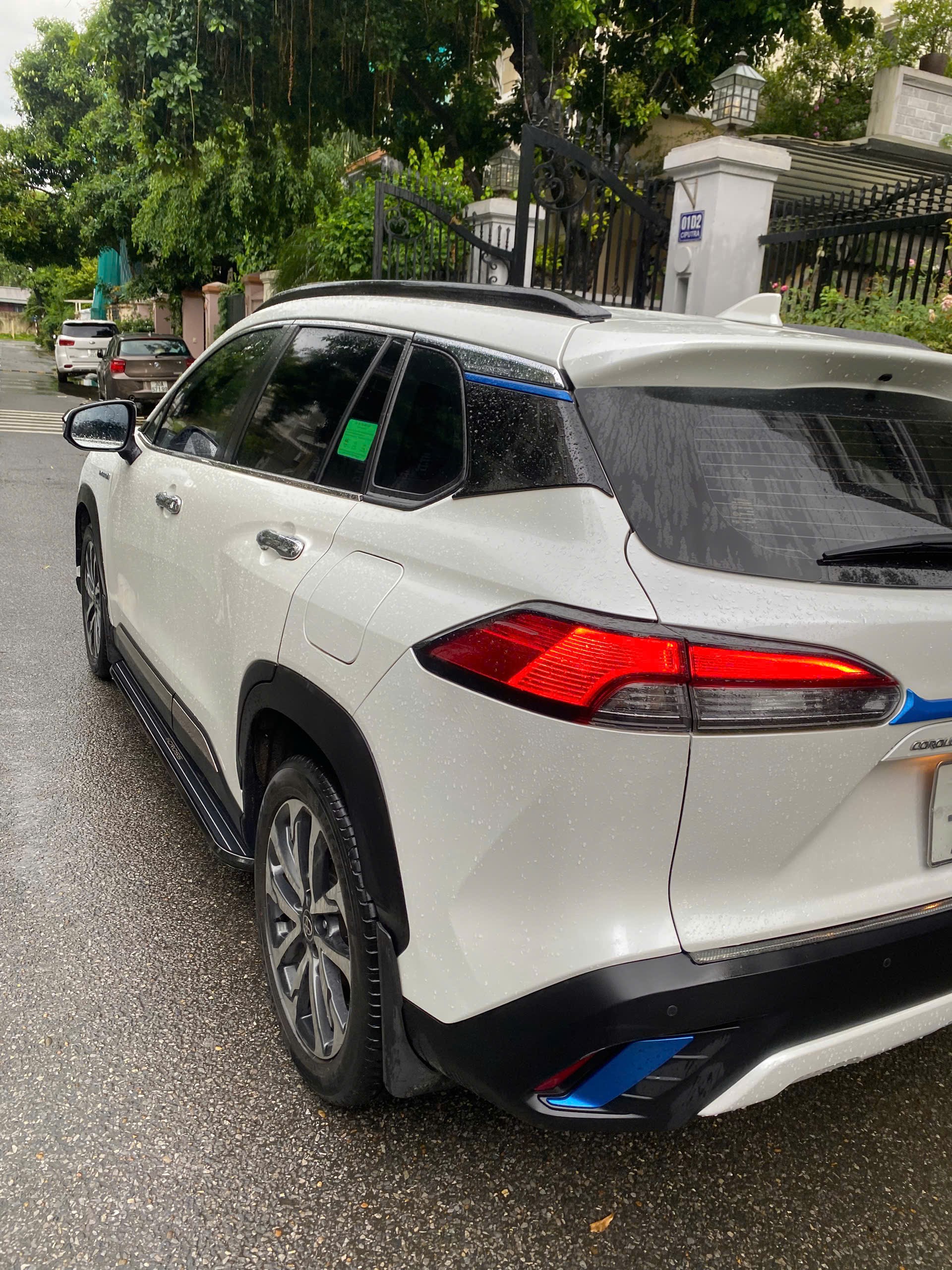 Toyota Corolla cross 1.8HV 2022 - Ngoại thất 12