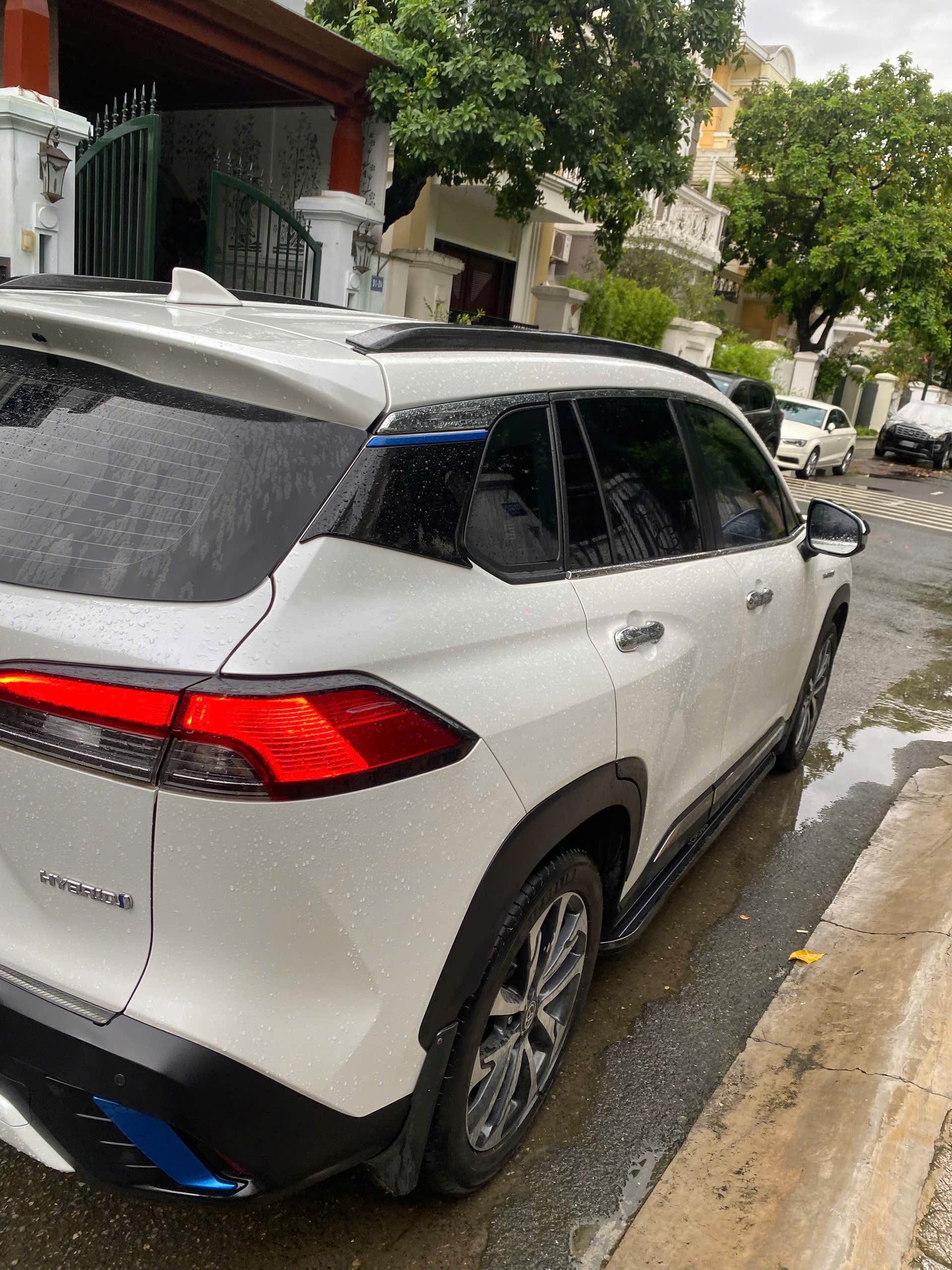 Toyota Corolla cross 1.8HV 2022 - Ngoại thất 13