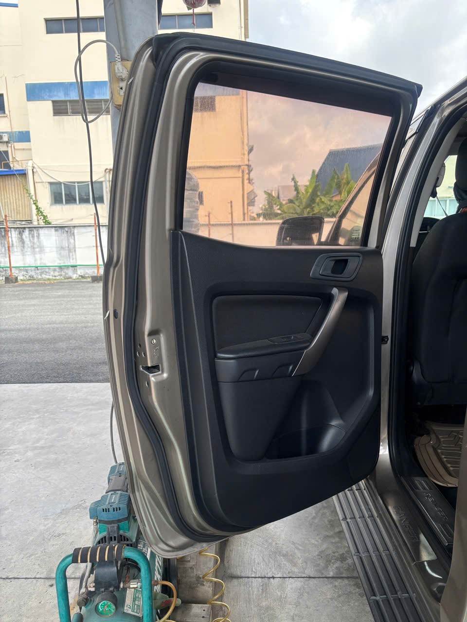 Ford Ranger XLS 2.2L 4x2 MT 2018 - Ngoại thất 10