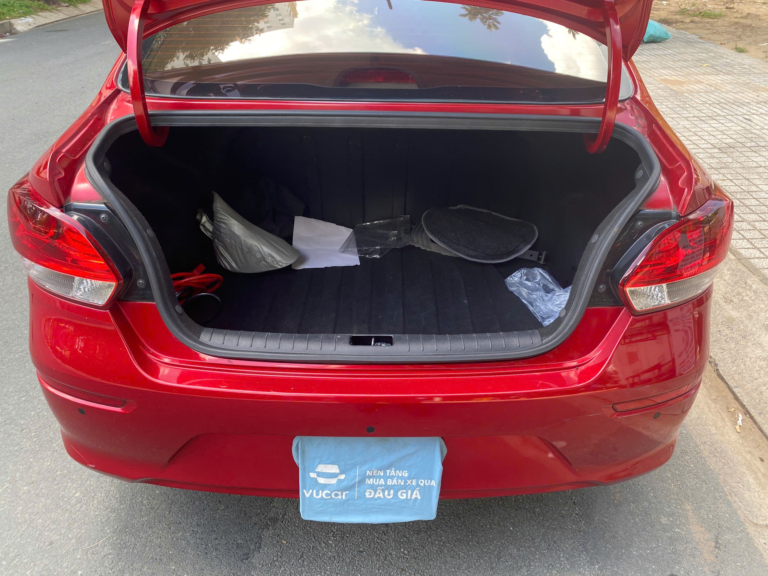 Kia Soluto 1.4 AT Deluxe 2019 - Ngoại thất 12