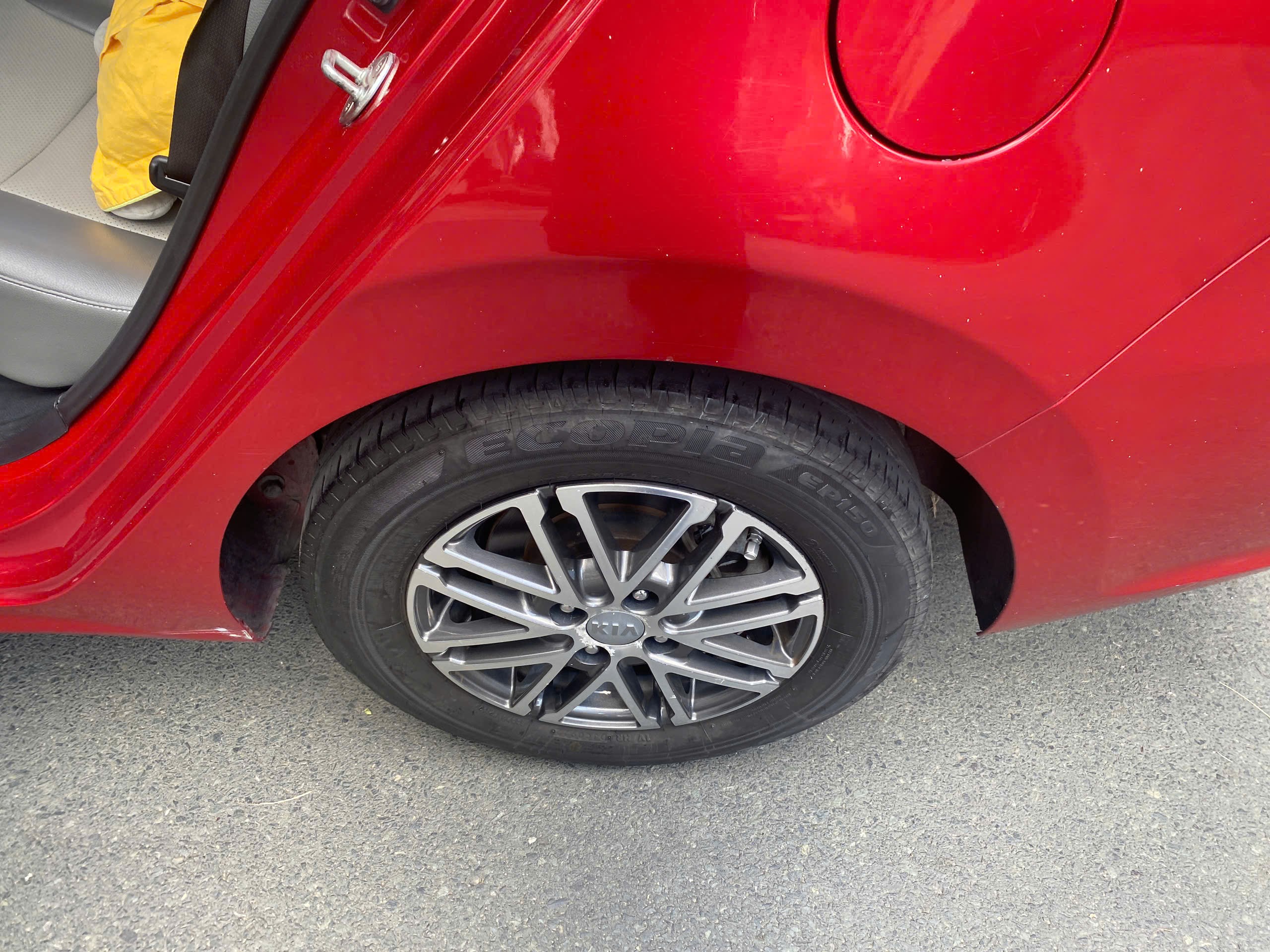 Kia Soluto 1.4 AT Deluxe 2019 - Ngoại thất 13
