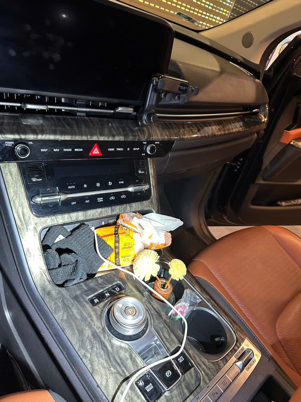Kia Carnival Signature 3.5G 2023 - Ngoại thất 19