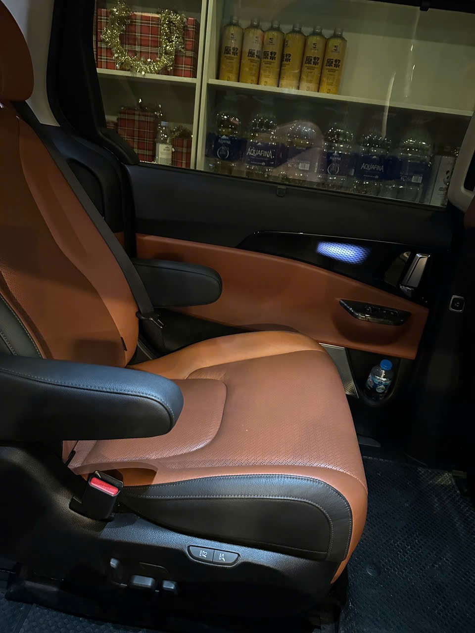 Kia Carnival Signature 3.5G 2023 - Ngoại thất 8