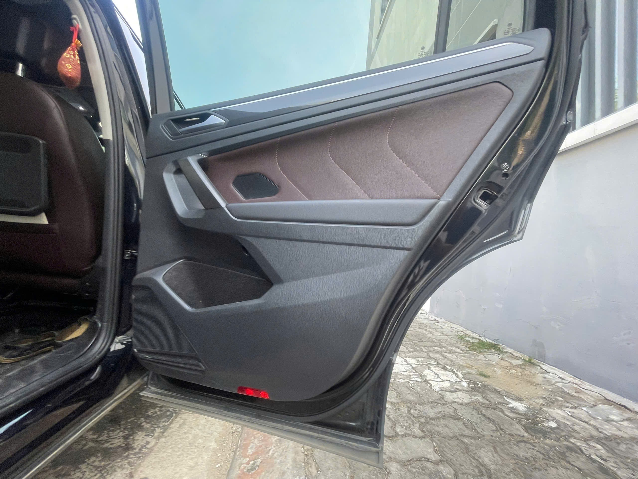Volkswagen Tiguan Allspace 2021 - Ngoại thất 18