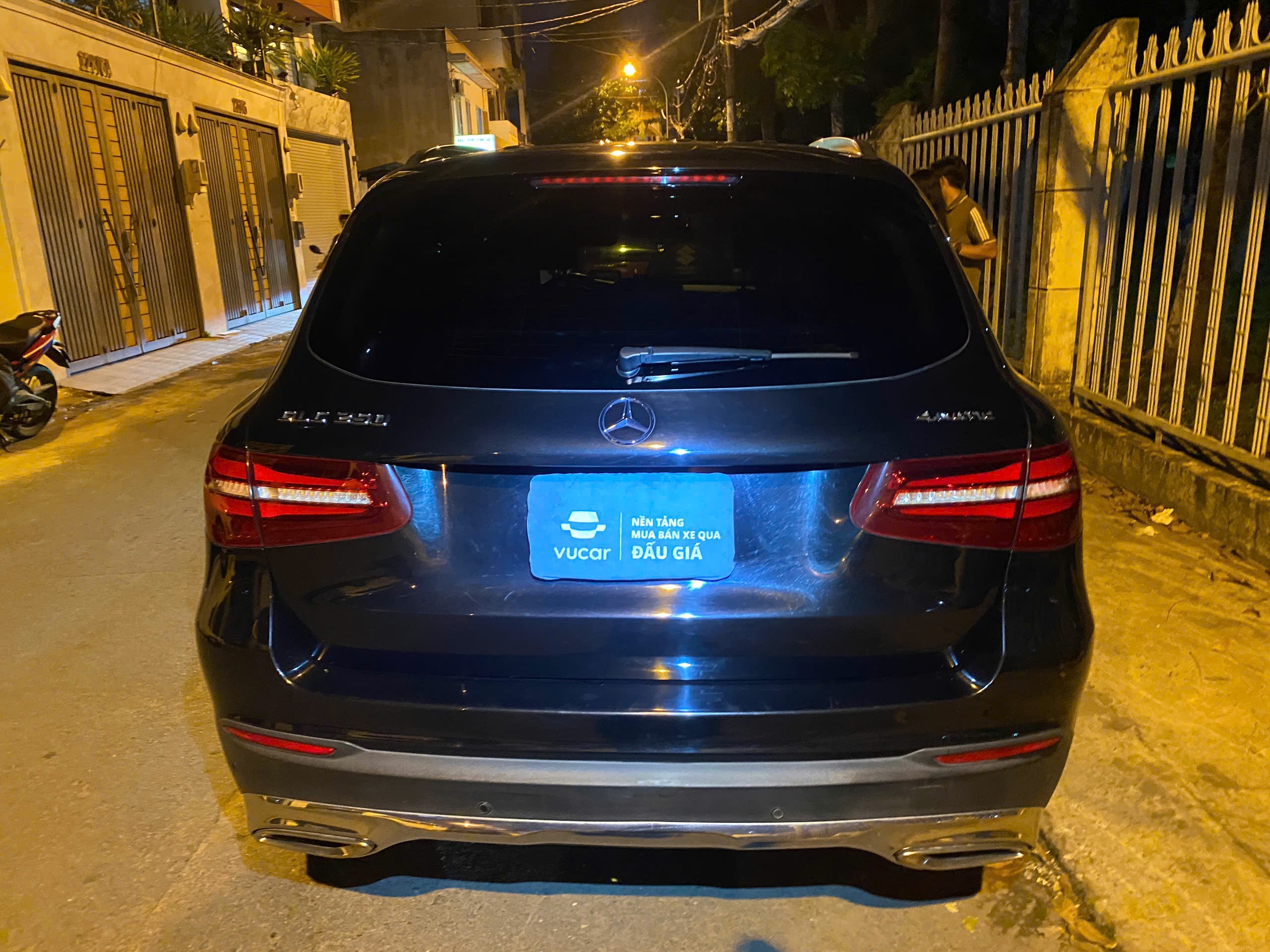 Mercedes Glc 250 4Matic 2017 - Ngoại thất 17