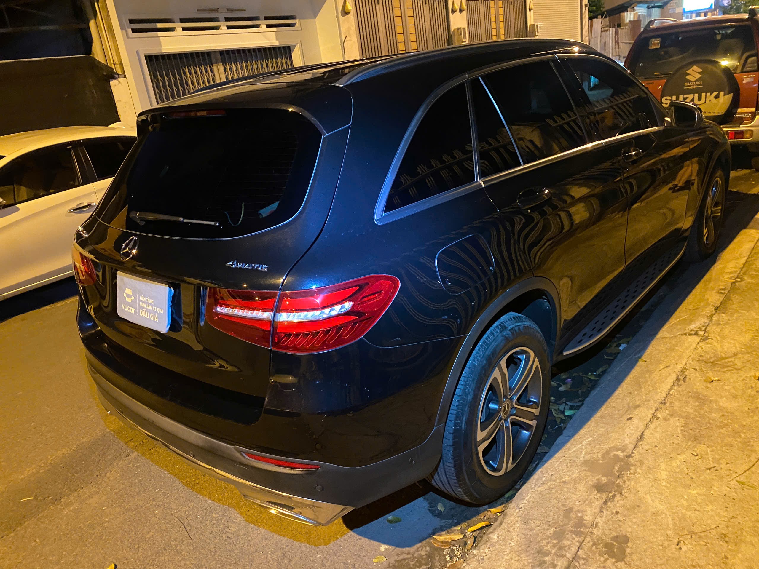 Mercedes Glc 250 4Matic 2017 - Ngoại thất 18