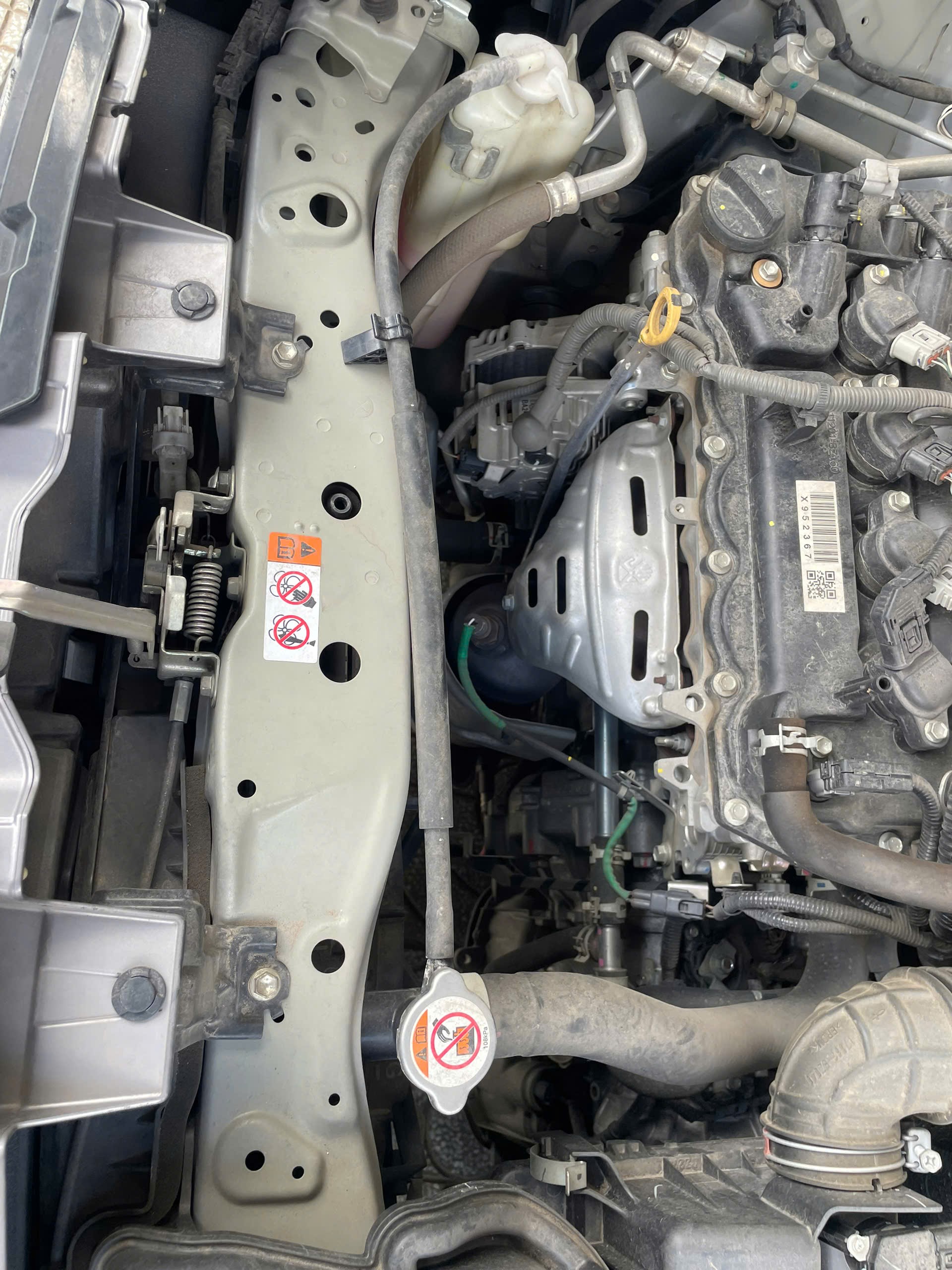 Toyota Veloz Cross 1.5 CVT 2022 - Ngoại thất 11