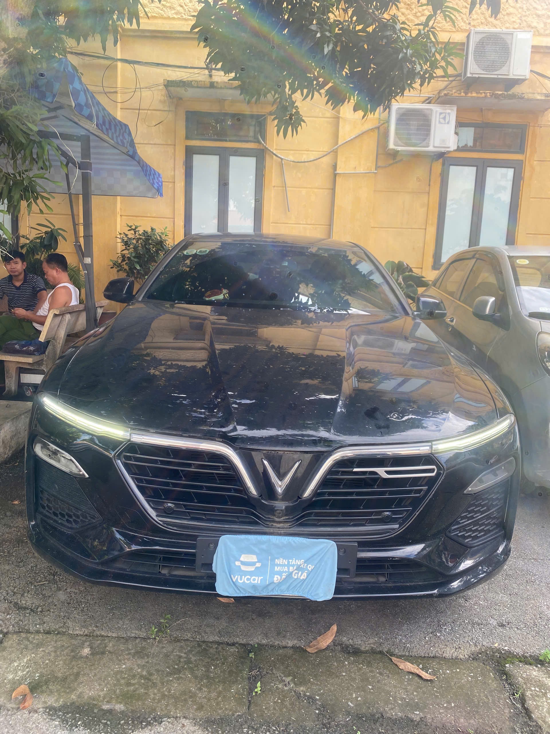 Vinfast Lux a 2.0 Base 2022 - Ngoại thất 1