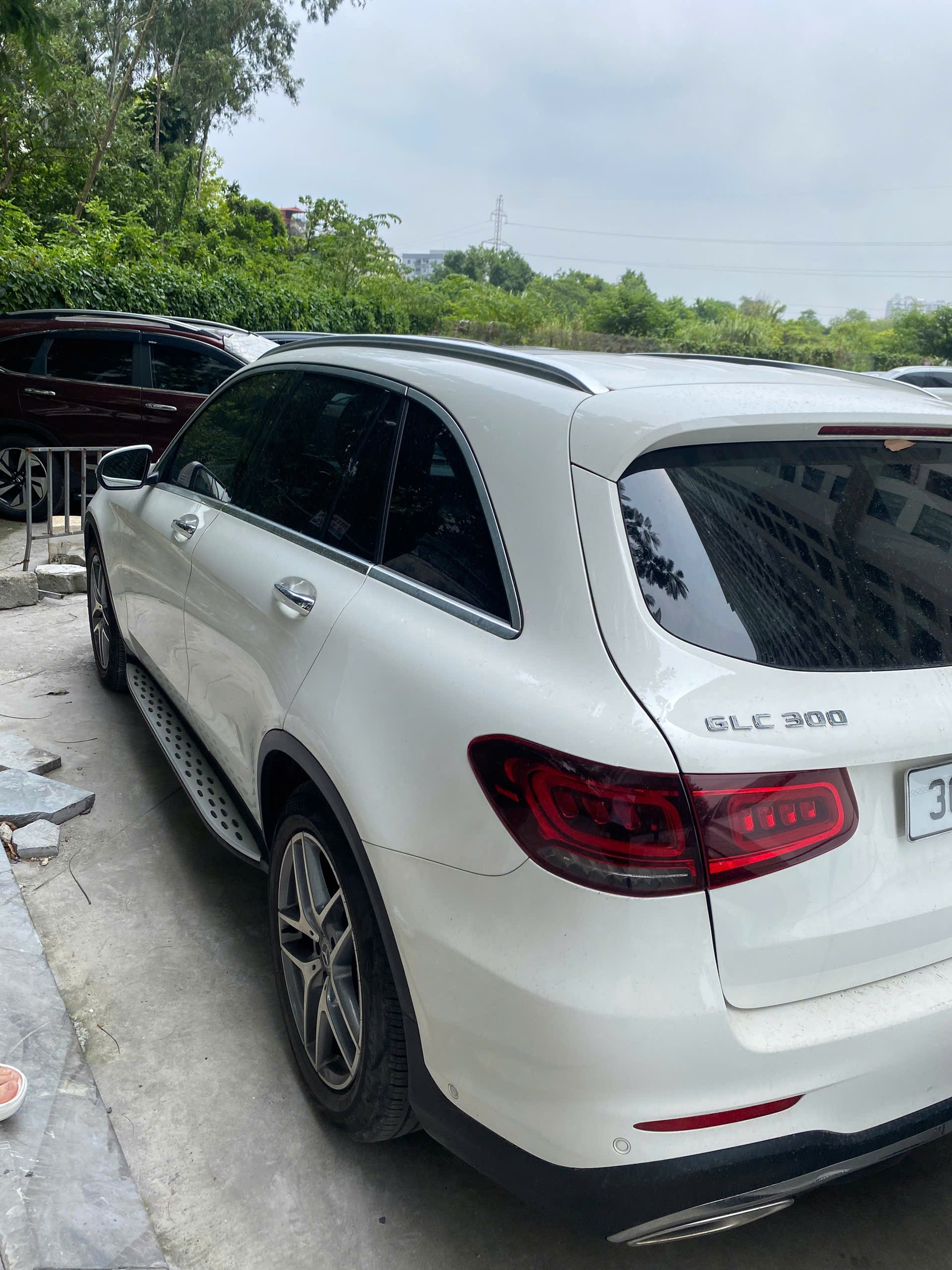 Mercedes-Benz GLC 300 2017 - Ngoại thất 6