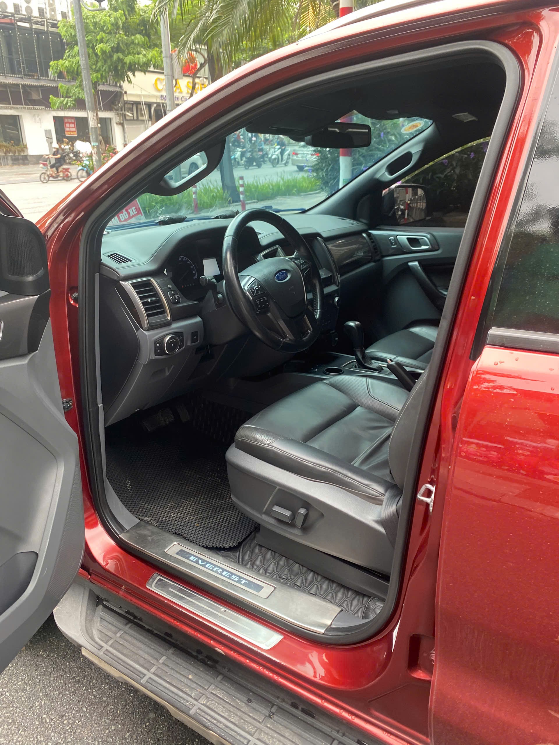 Ford Everest Titanium 2.2L 4x2 AT 2016 - Ngoại thất 5