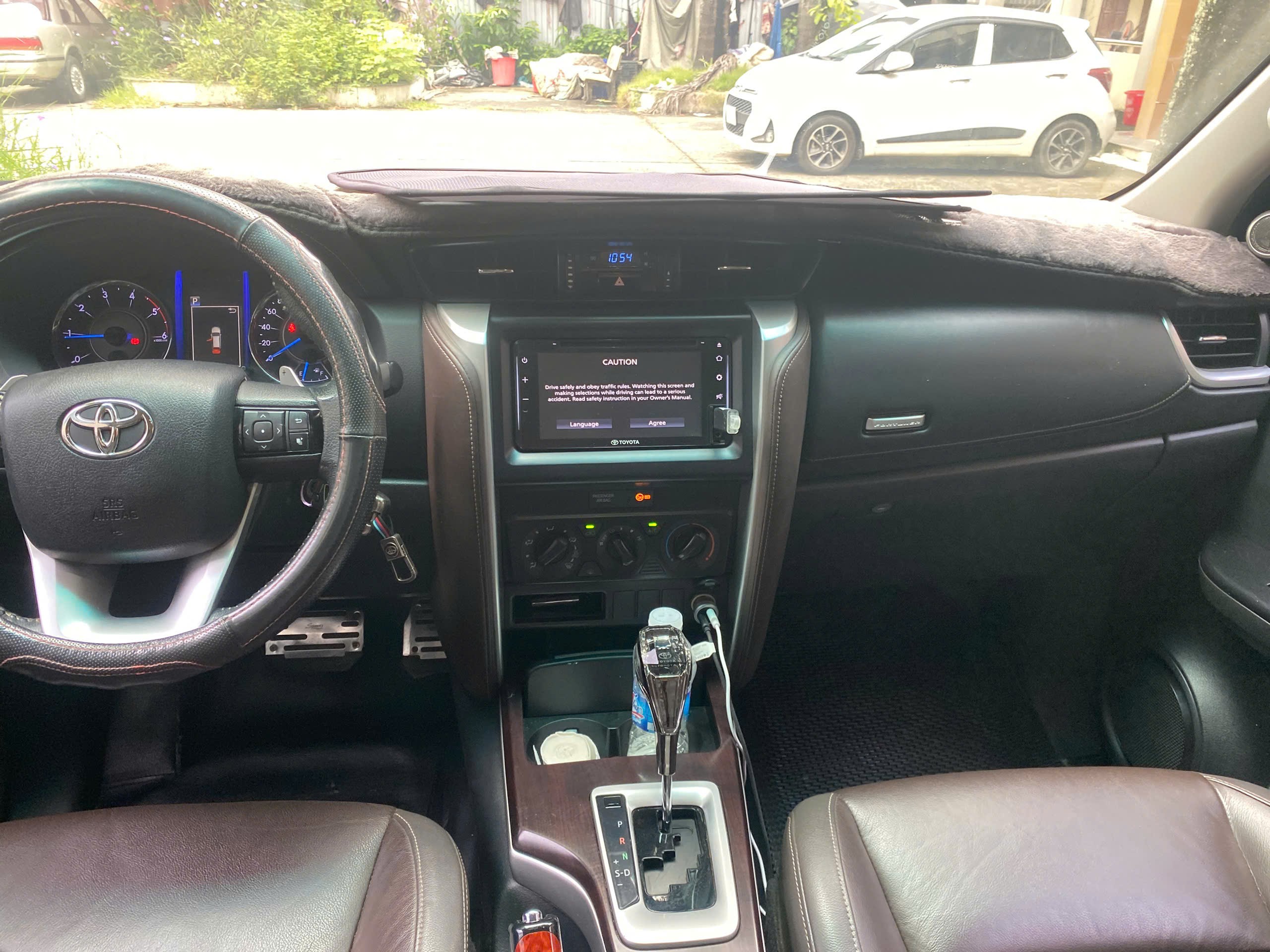 Toyota Fortuner 2.4G 4x2 AT 2019 - Ngoại thất 11