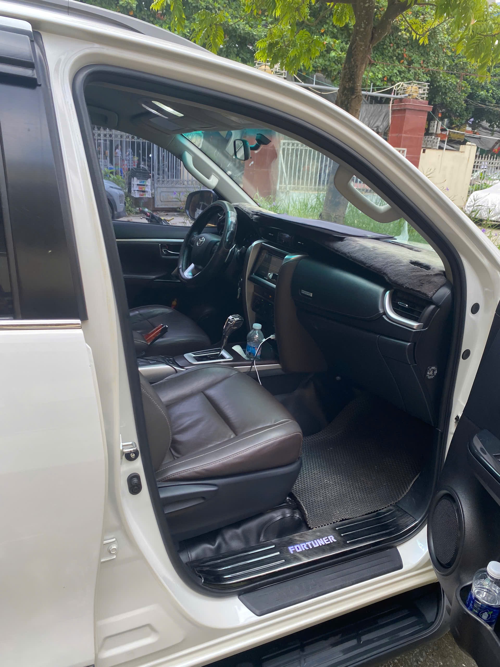 Toyota Fortuner 2.4G 4x2 AT 2019 - Ngoại thất 19