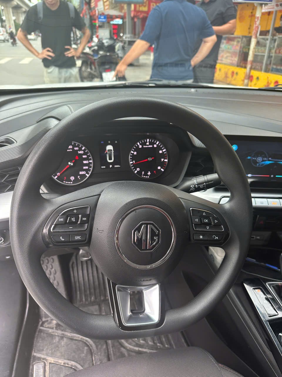 MG 5 Standard 1.5 AT 2025 - Ngoại thất 8