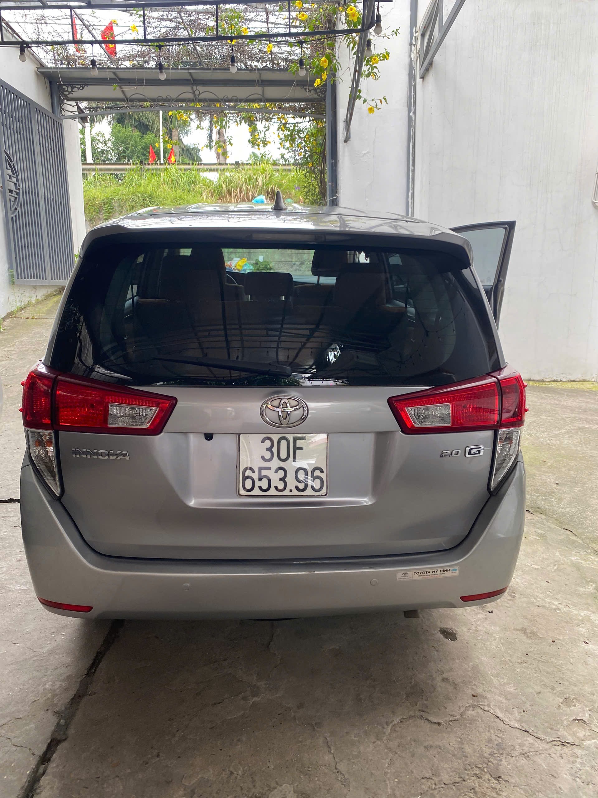 Inova G std 2018 - Ngoại thất 11