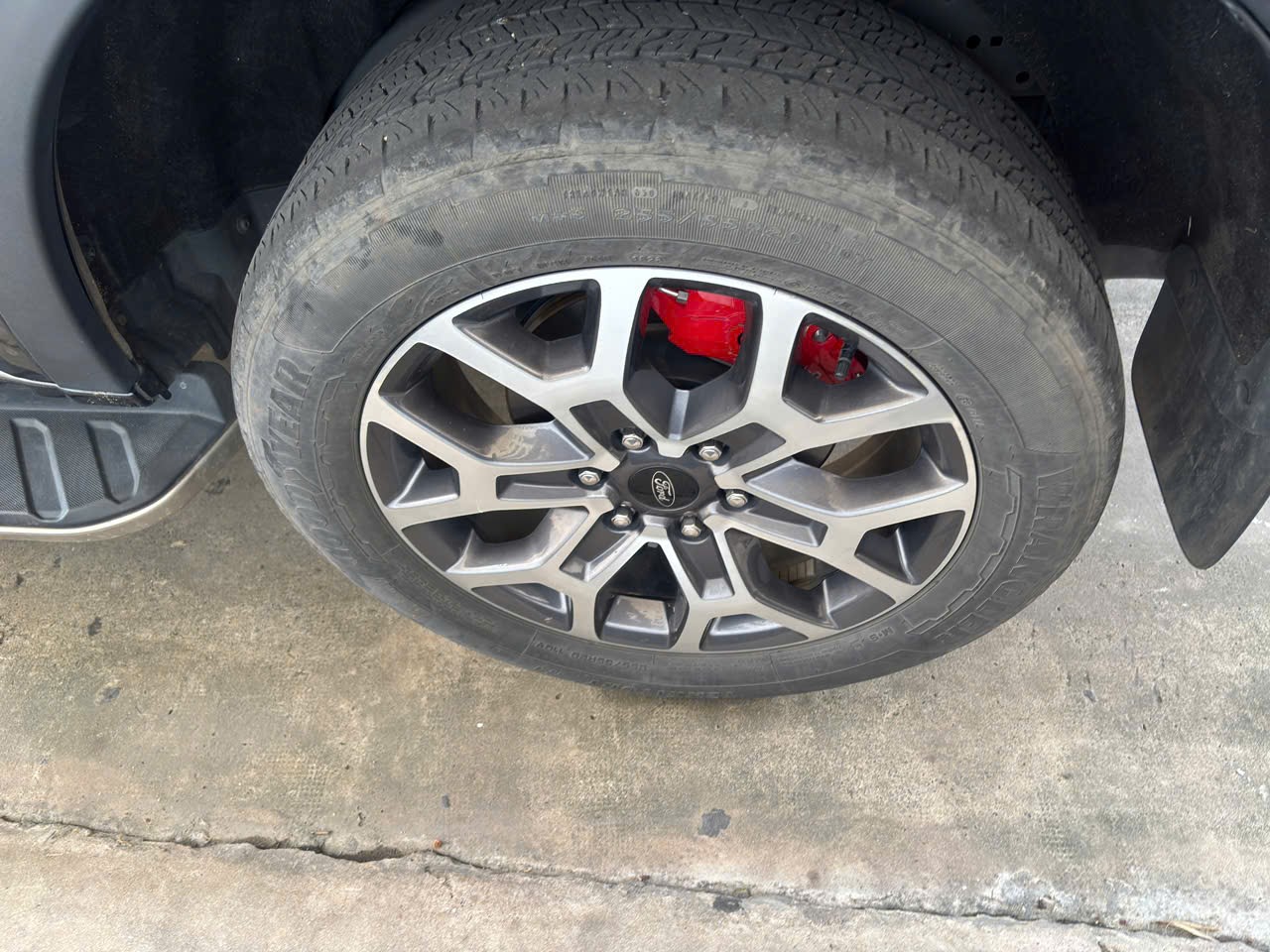 Ford Everest titanium 4 x 4 06/ 2023 - Ngoại thất 10