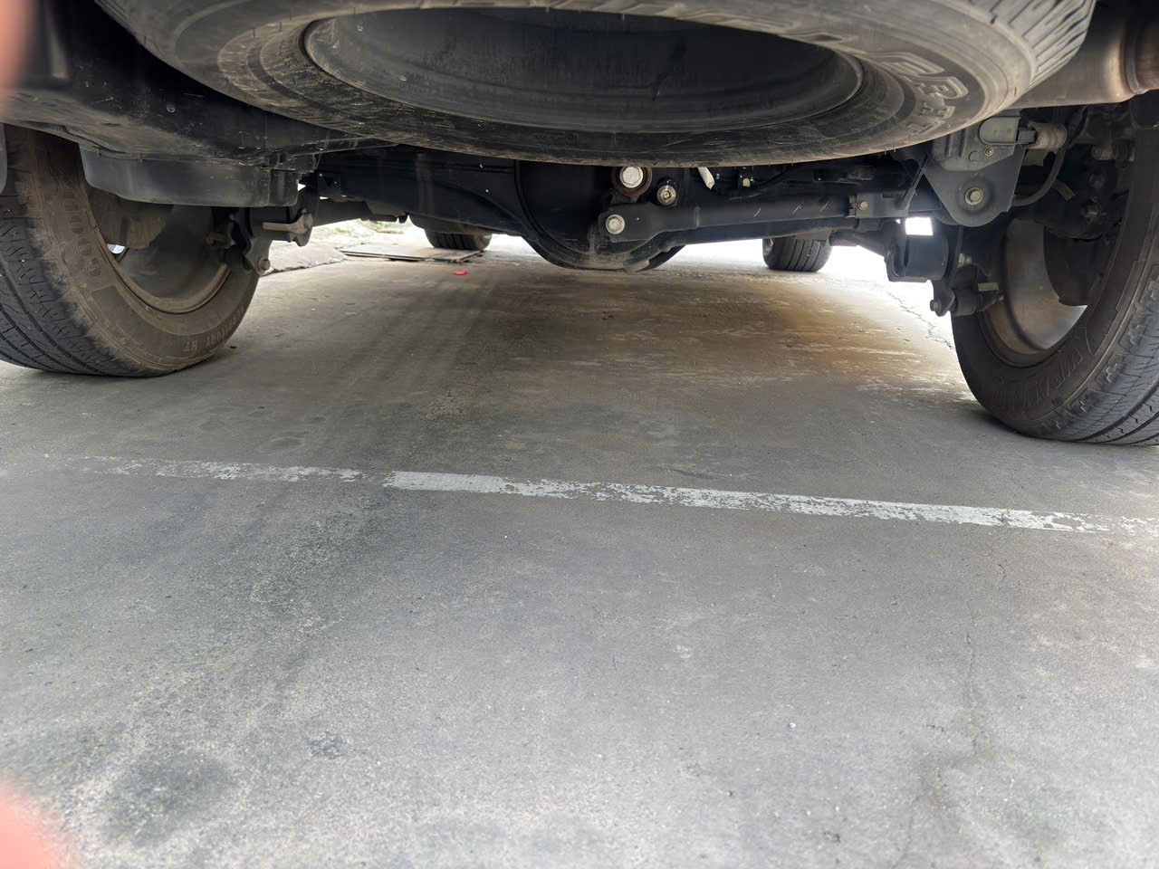 Ford Everest titanium 4 x 4 06/ 2023 - Ngoại thất 9