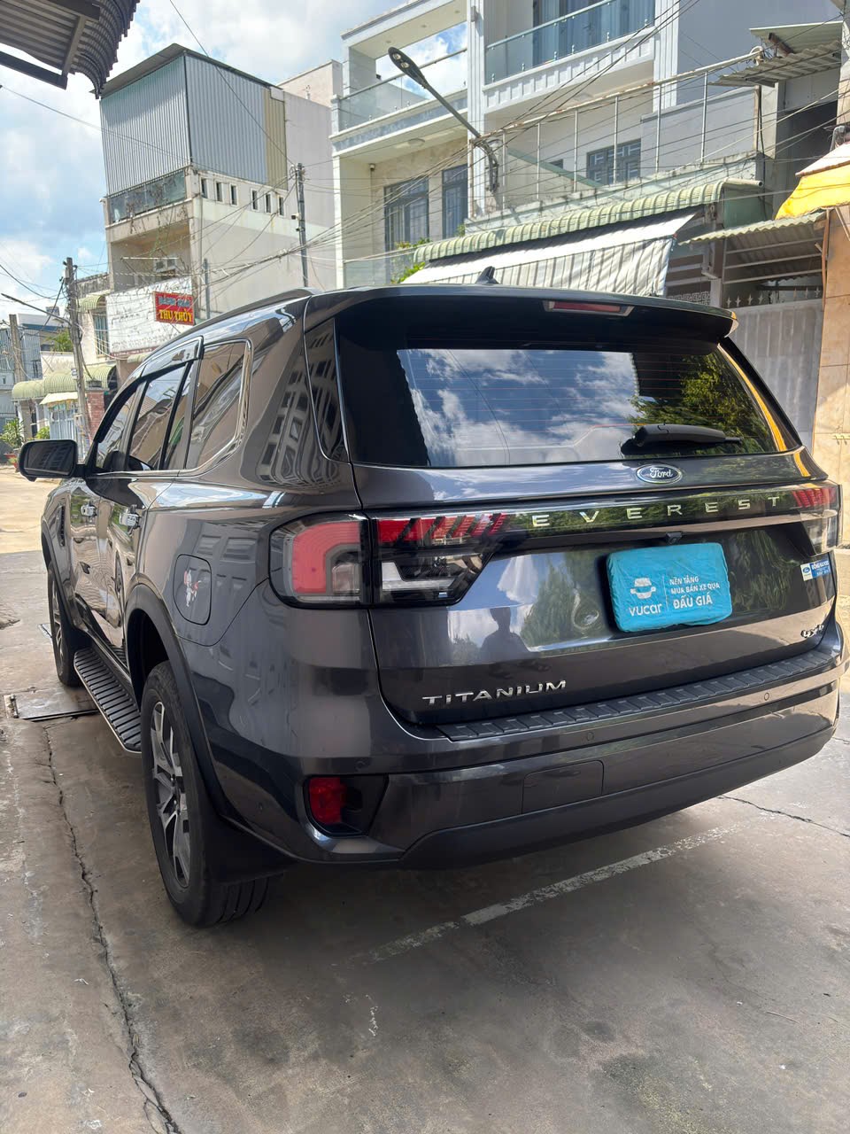 Ford Everest titanium 4 x 4 06/ 2023 - Ngoại thất 11