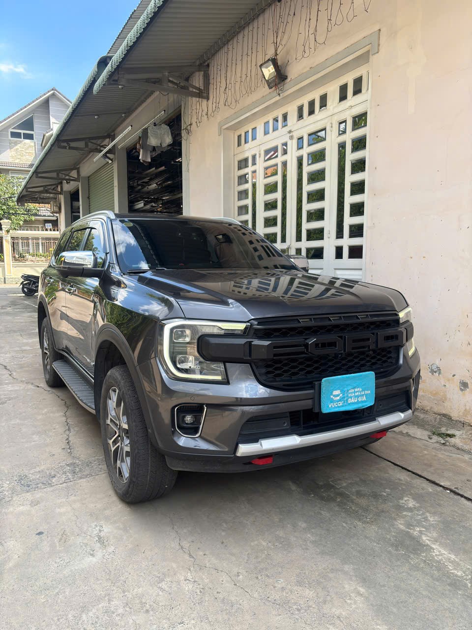 Ford Everest titanium 4 x 4 06/ 2023 - Ngoại thất 2