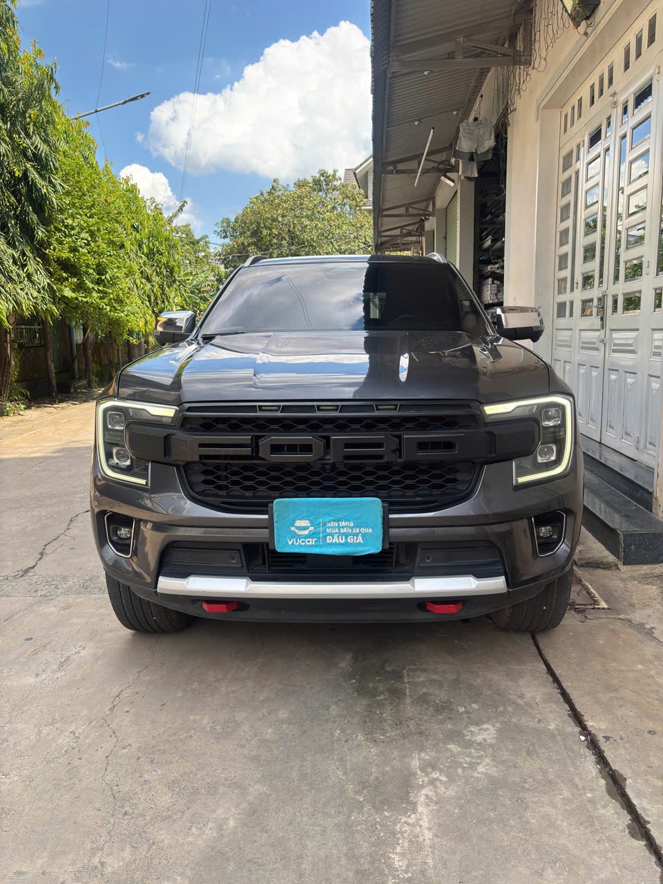 Ford Everest titanium 4 x 4 06/ 2023 - Ngoại thất 4