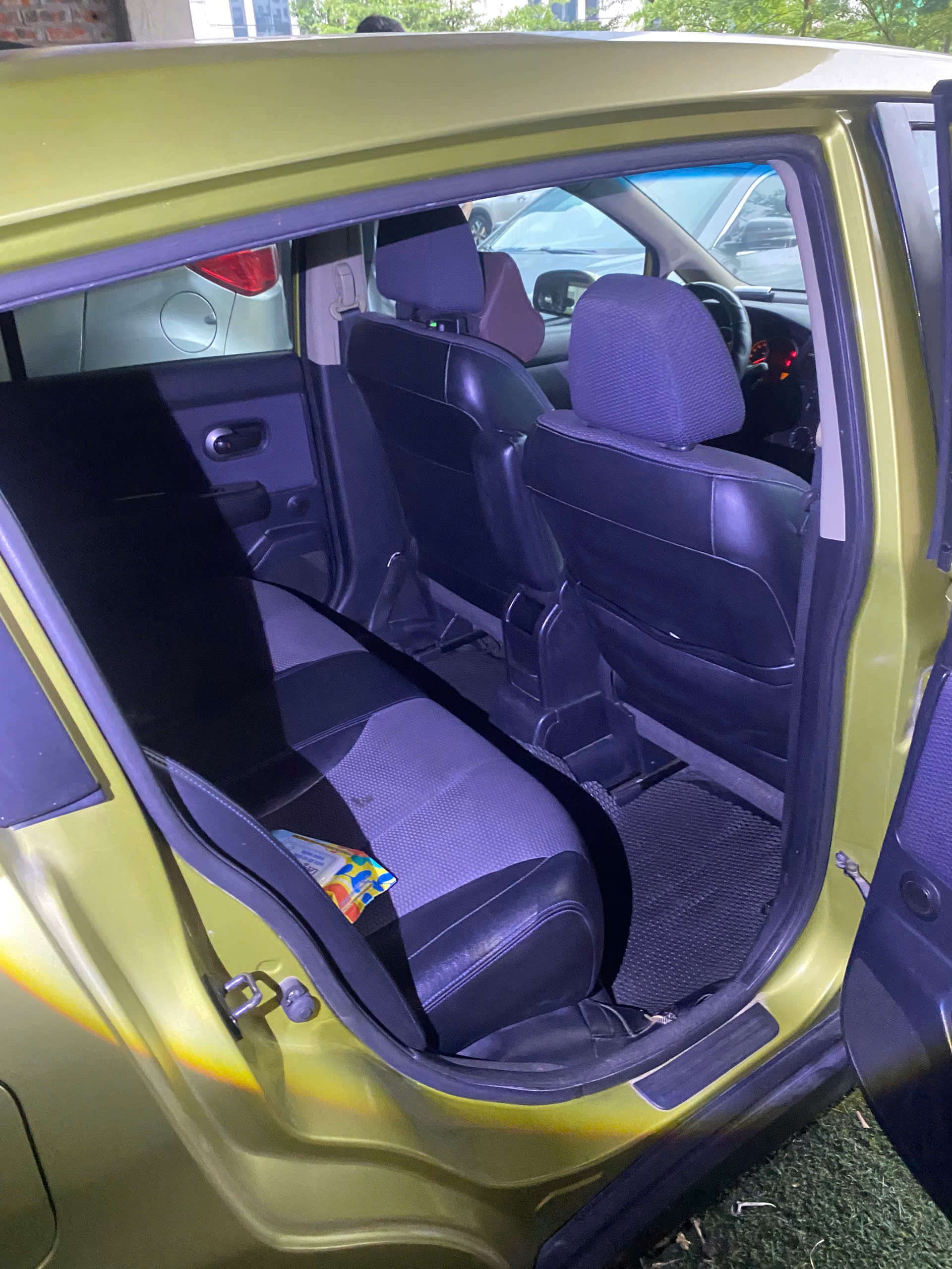Nissan Tiida 1.6 AT 2008 - Ngoại thất 15