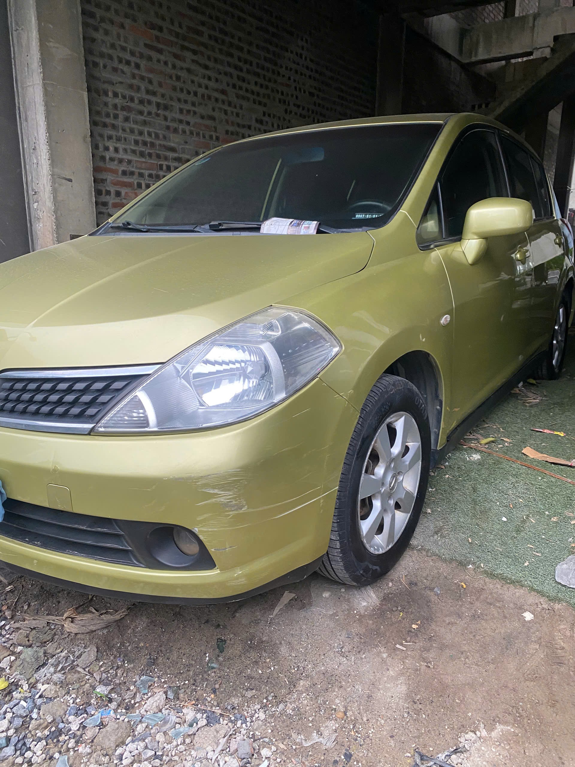 Nissan Tiida 1.6 AT 2008 - Ngoại thất 4