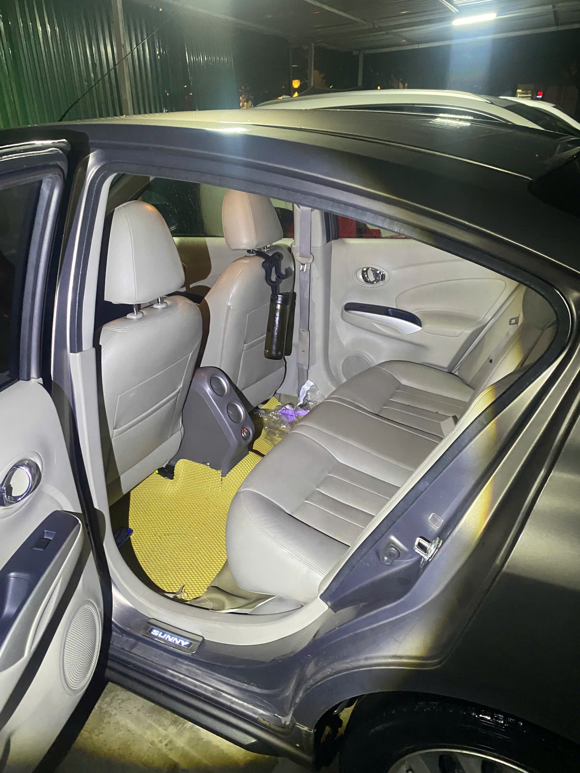 Nissan Sunny XV Premium 2019 - Ngoại thất 5