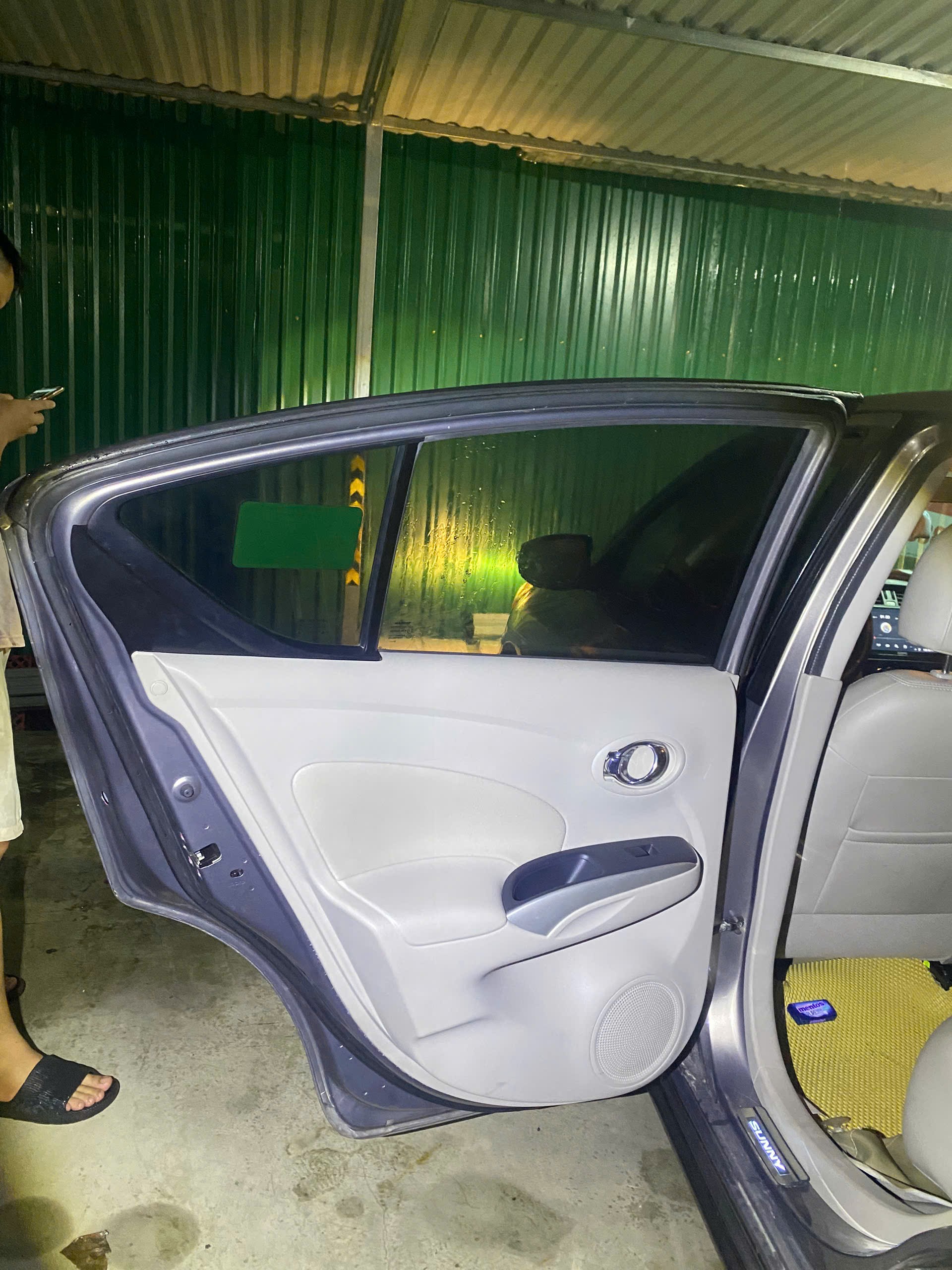 Nissan Sunny XV Premium 2019 - Ngoại thất 4