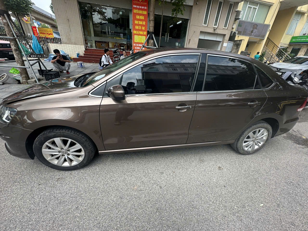 Volkswagen Polo 1.6 AT 2016 - Ngoại thất 6