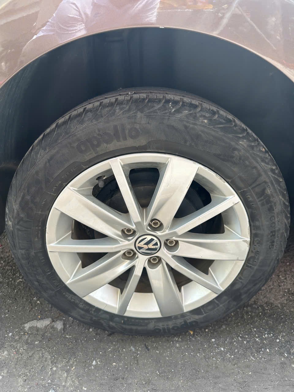 Volkswagen Polo 1.6 AT 2016 - Ngoại thất 16