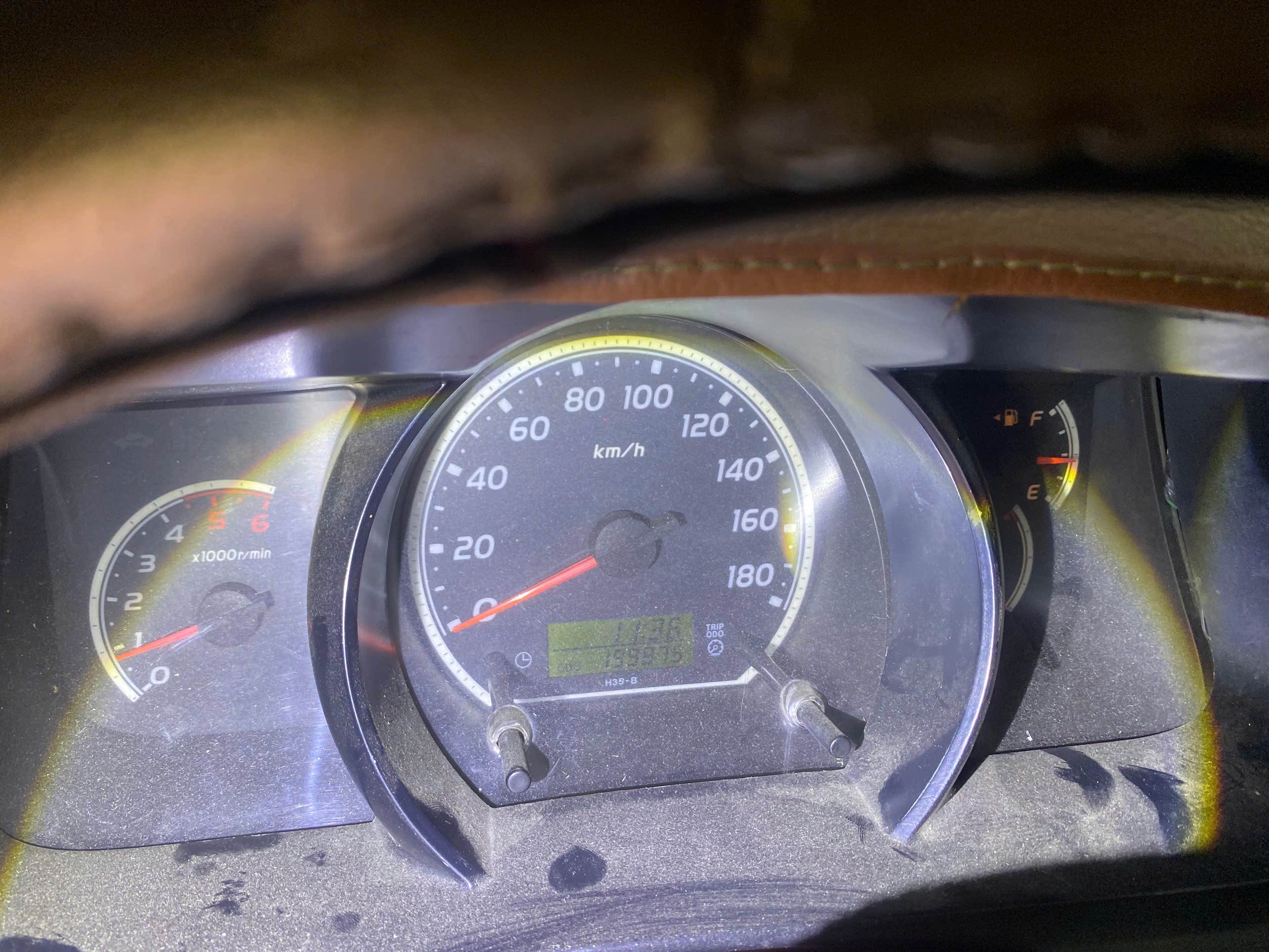 Toyota Hiace NA 2010 - Ngoại thất 6