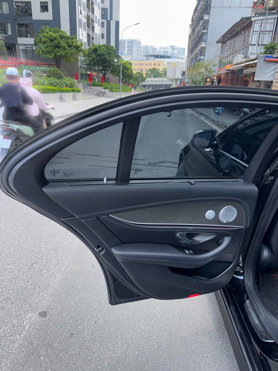 Mercedes E class E300 AMG 2016 - Ngoại thất 11