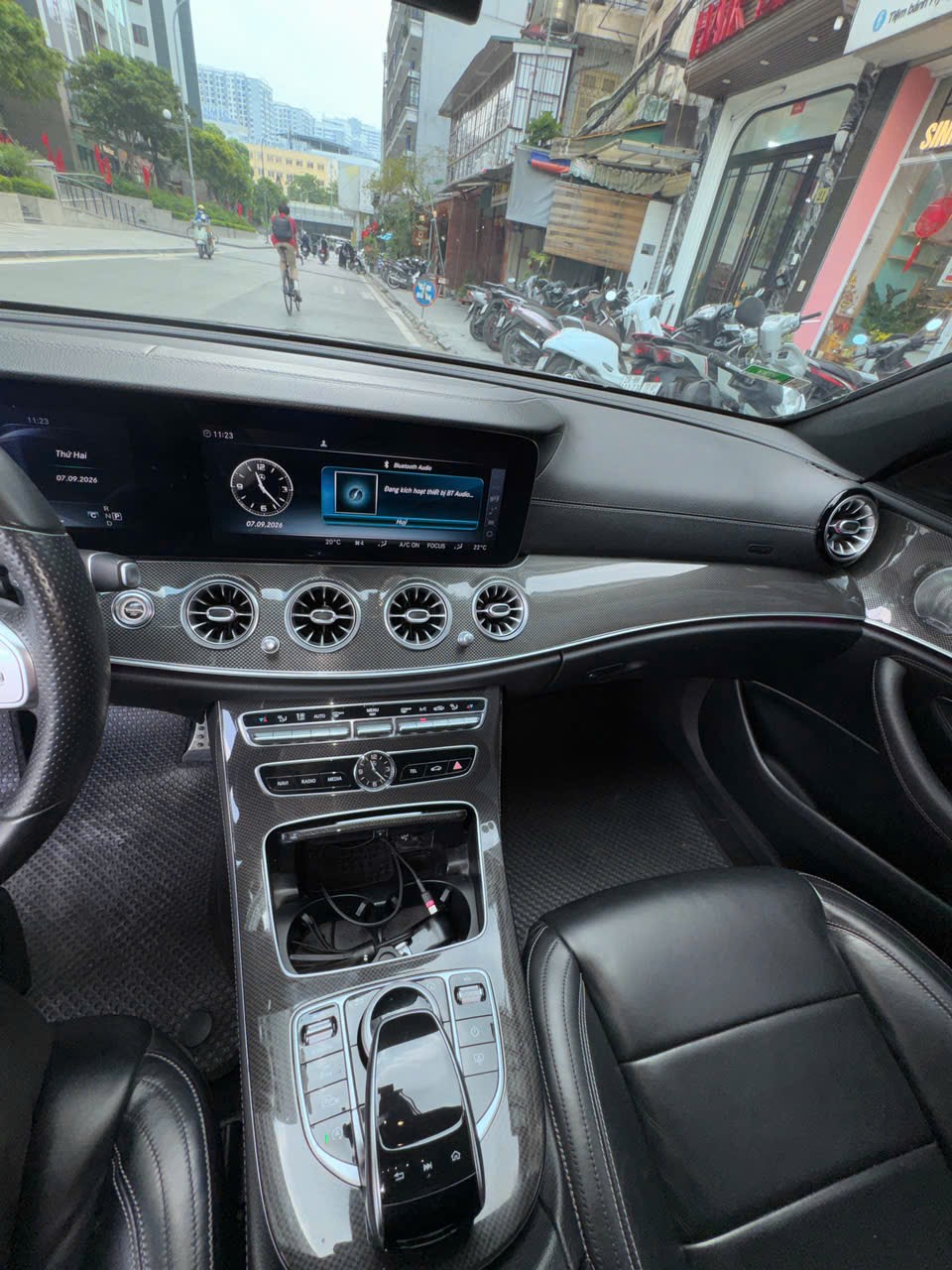 Mercedes E class E300 AMG 2016 - Ngoại thất 3