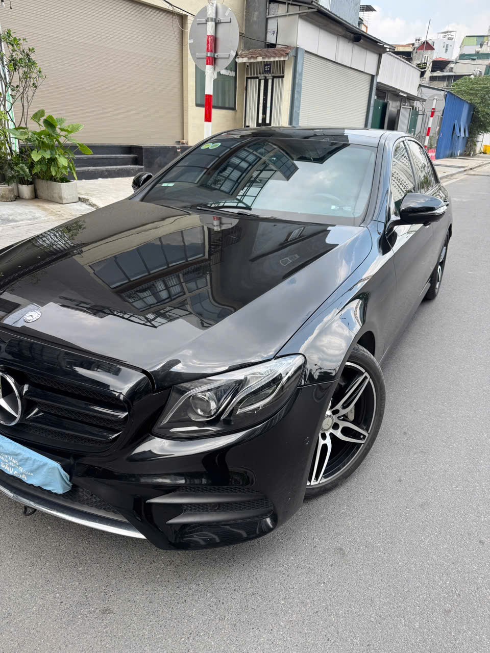 Mercedes E class E300 AMG 2016 - Ngoại thất 6