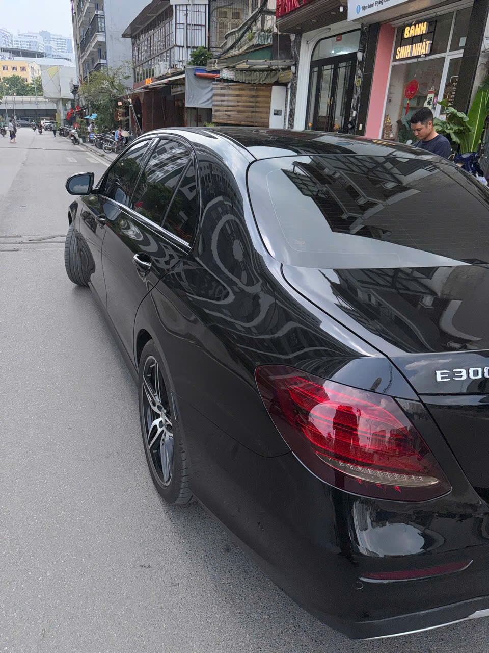 Mercedes E class E300 AMG 2016 - Ngoại thất 14