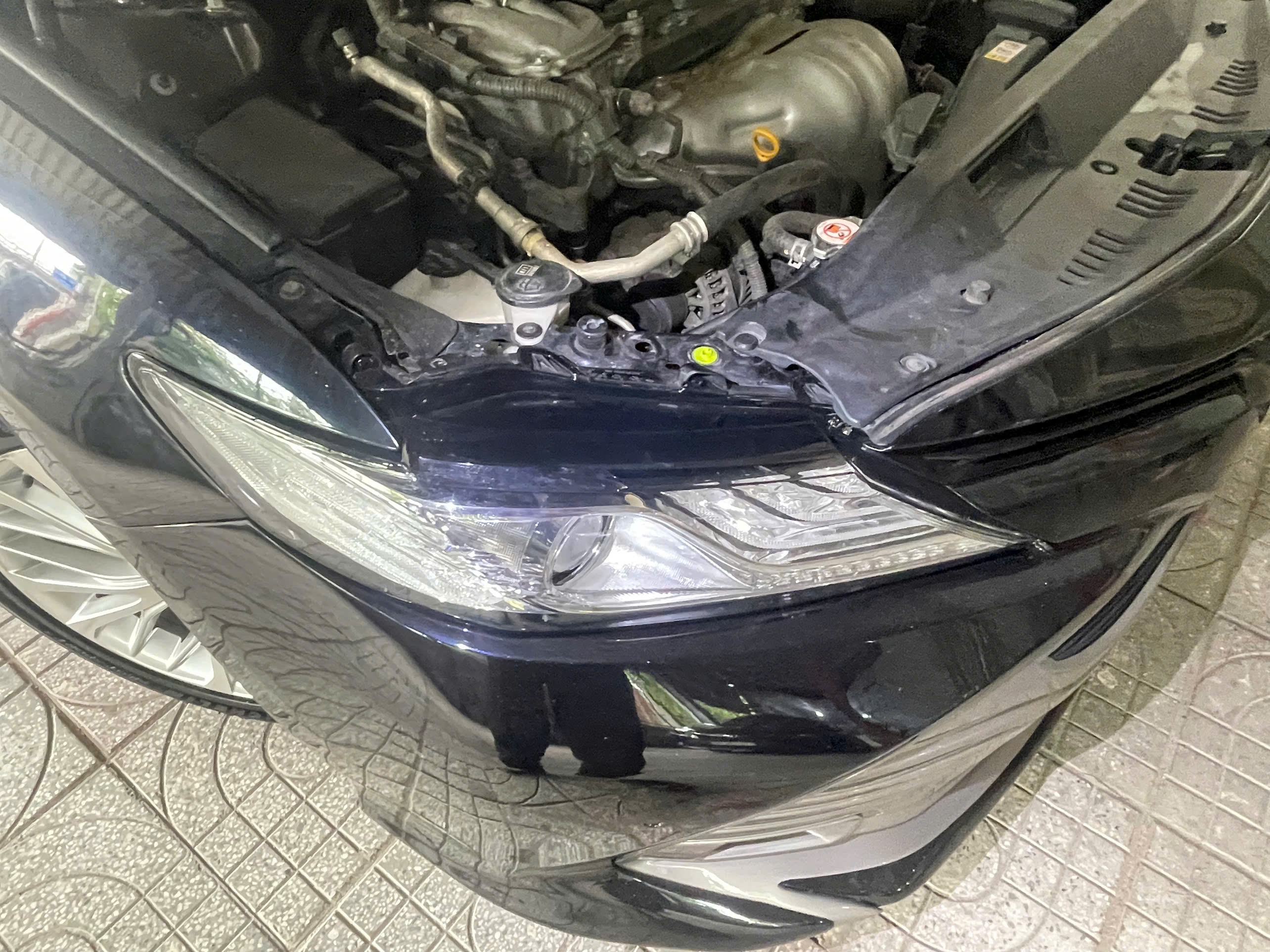 Toyota Camry 2.5Q 2020 - Ngoại thất 11