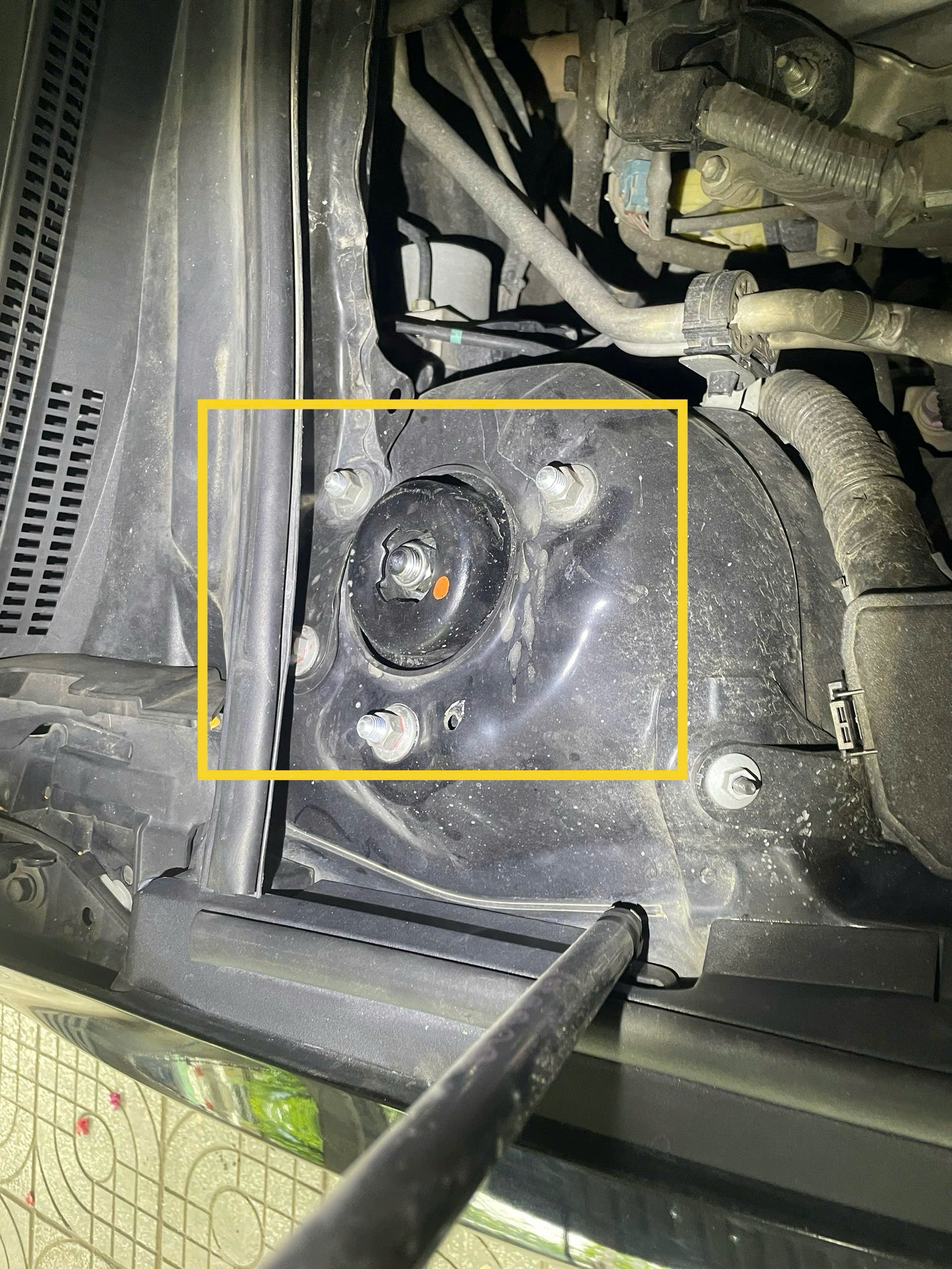 Toyota Camry 2.5Q 2020 - Ngoại thất 9