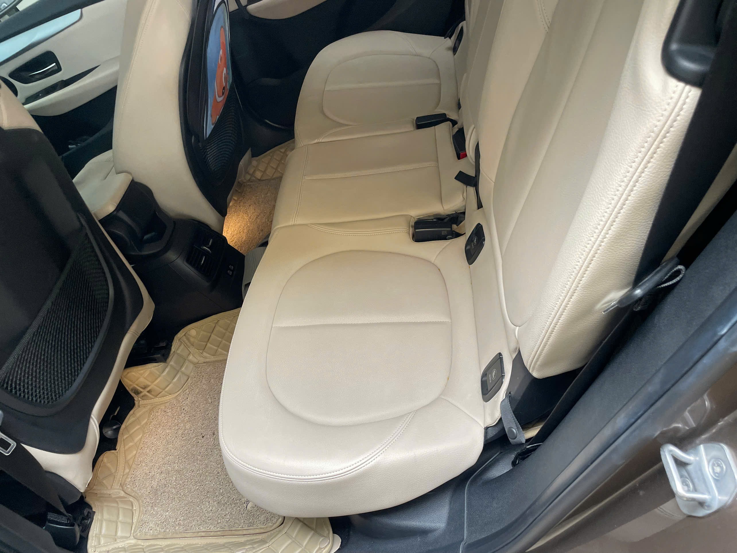 BMW 2 series 218i Gran Tourer 2018 - Ngoại thất 18