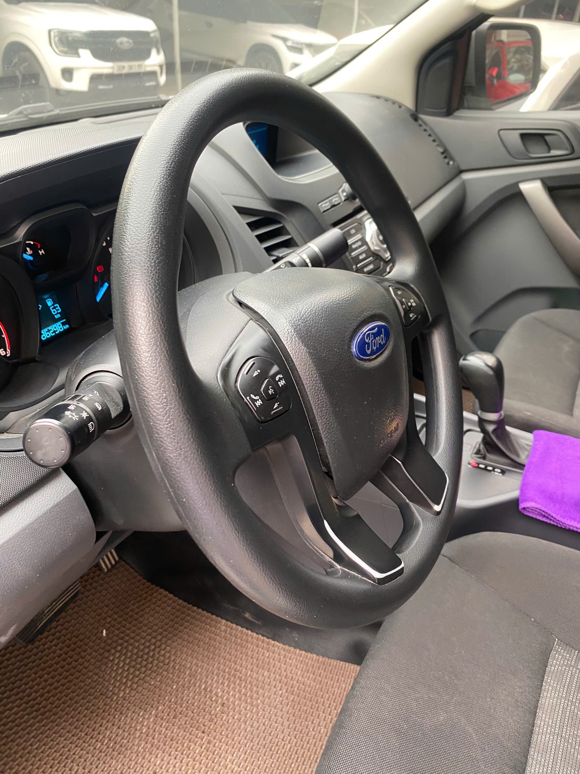 Ford Ranger XLS 2.2L 4x2 AT 2017 - Ngoại thất 5
